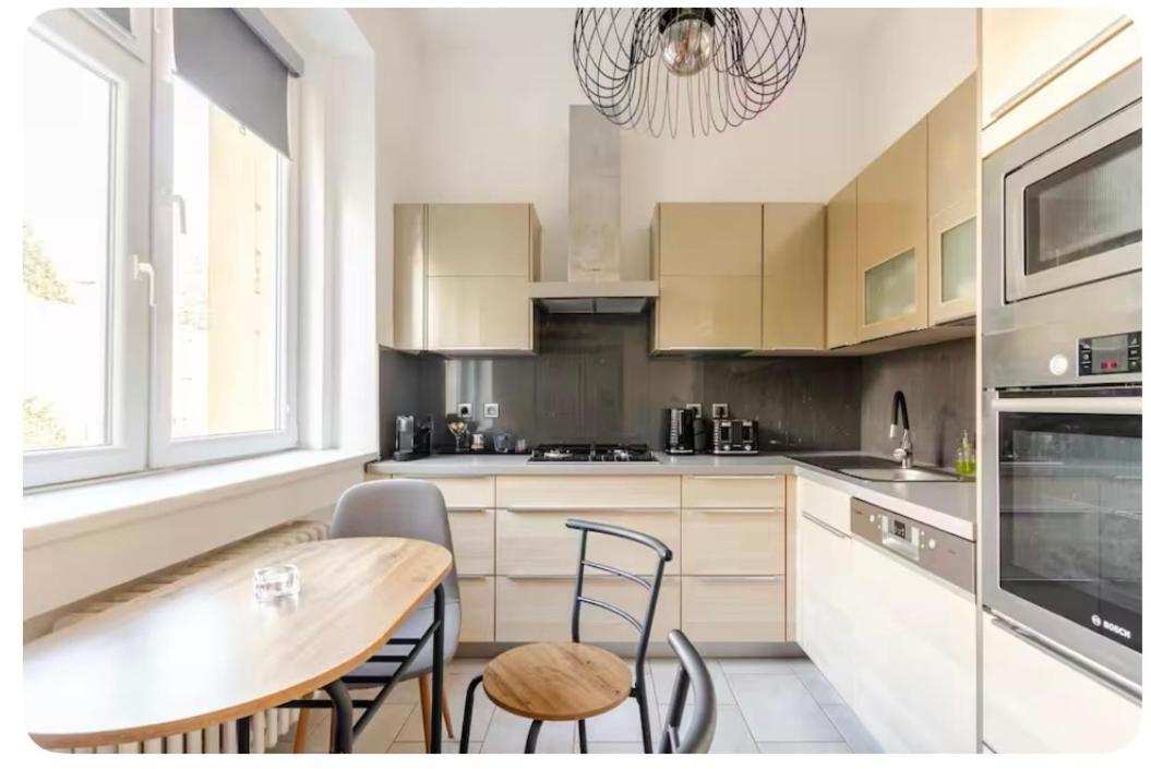 Apartman L Praha Centrum Buitenkant foto